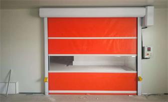 快速堆积门的保温原理是什么